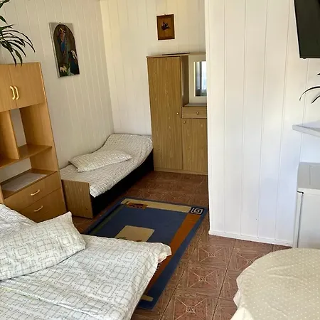 Δωμάτια σε οικογενειακή κατοικία Negra *