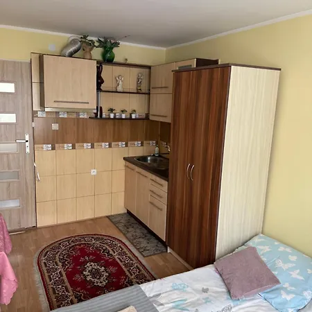 Negra Δωμάτια σε οικογενειακή κατοικία *